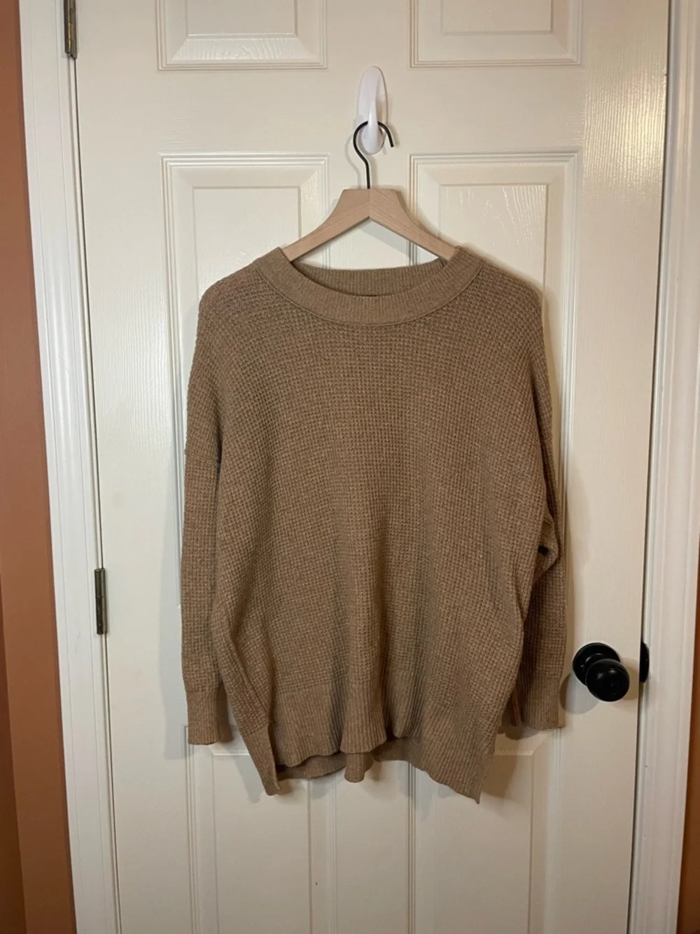 Aerie Oversized Waffle Knit Sweater in Camel Size XS